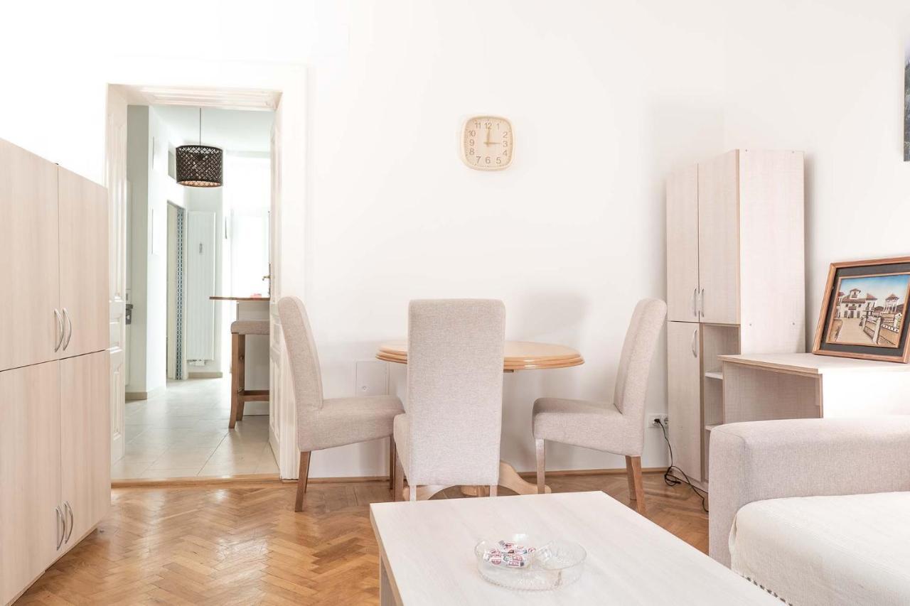 וינה 2 Rooms & Balcony - Top Location! מראה חיצוני תמונה
